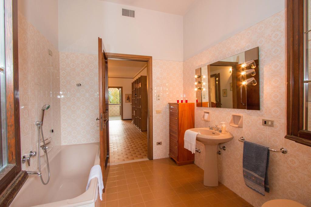 Daller Bianca Apartment By Wonderful Italy Soiano Del Lago Room photo